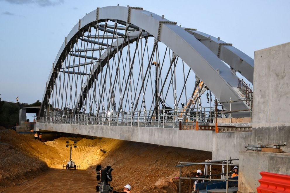Railway bridge construction - steel decking application